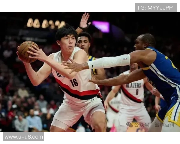 杨瀚森精彩单打尤班克斯背运转身动作大个子难以企及的绝技